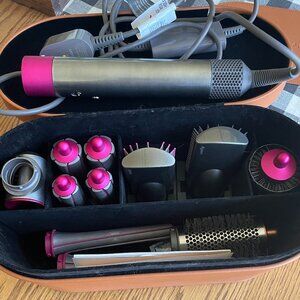 "Dyson Airwrap Fuchsia WIth Extra Barrels"